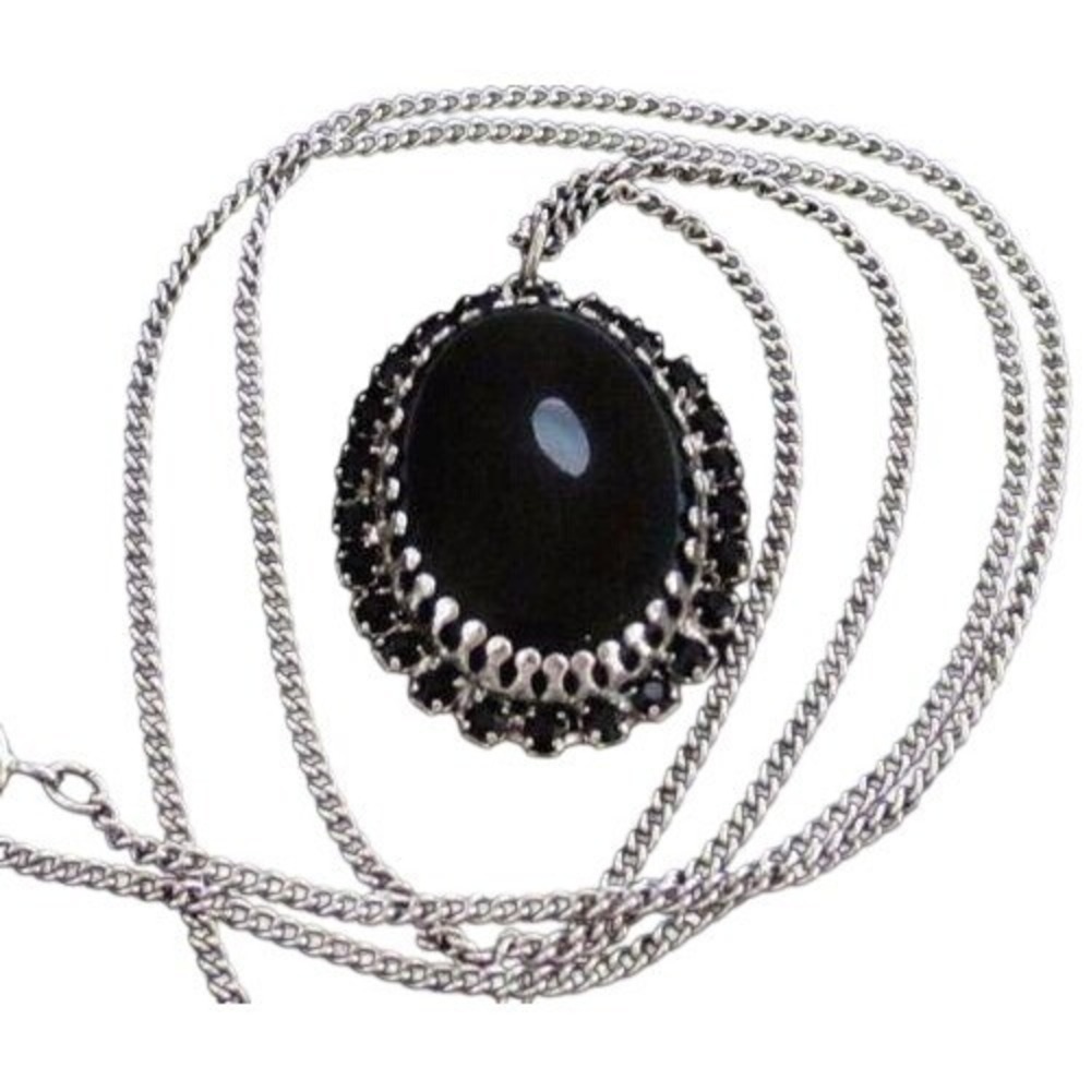 Vintage Black Onyx Style‎ Oval Pendant Necklace Silver Tone Halo Scalloped Goth